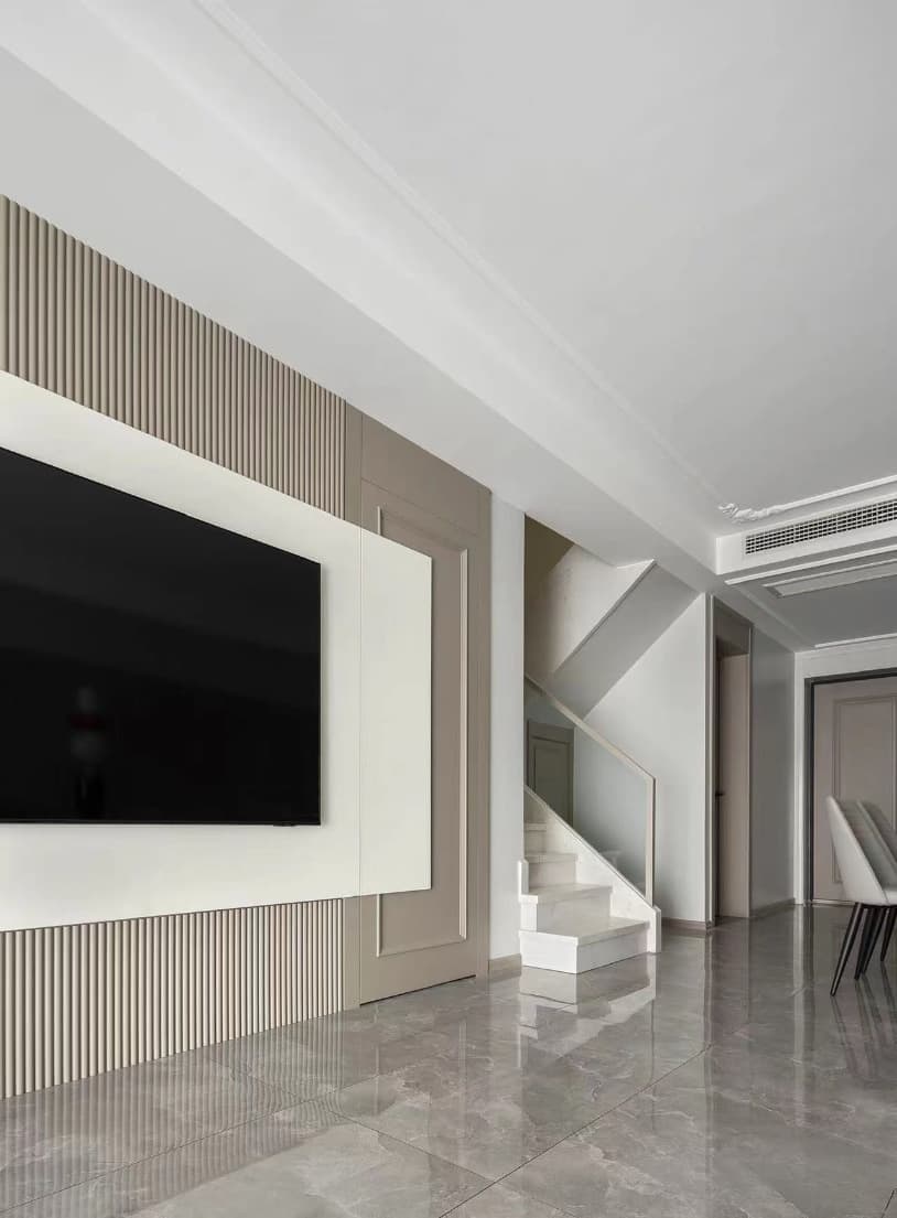 Bamboo-wood slat feature wall in a living space